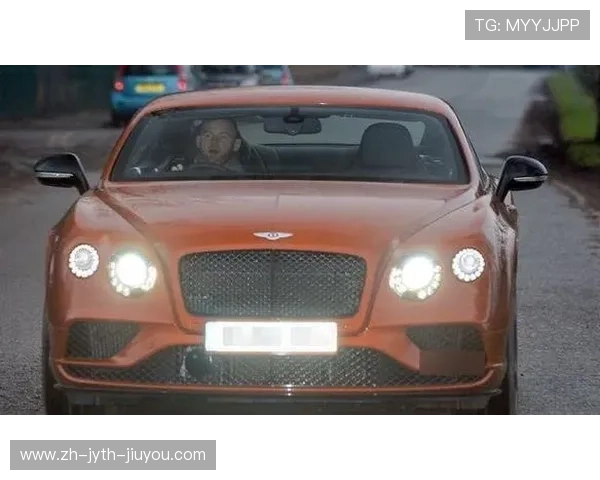 英超球员日常所驾驶豪车品牌与生活揭秘